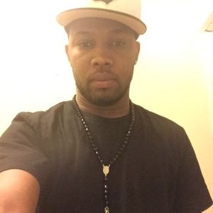 Meet your Posher, Juan